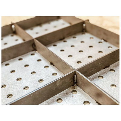 알루미늄 합금 굽기 용접 펀칭 CNC 알루미늄 판 레이저 절단 사용자 지정 프로세스