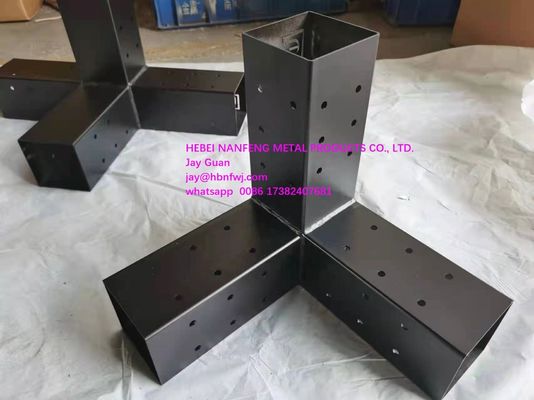 산업 3 차원 강철 팔 4x4 목재 기둥에 대한 피르골 코너 브래킷 ISO9001 2015 인증