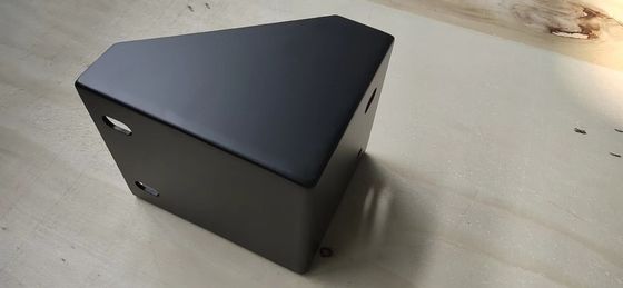 검은 금속 야외 깃발 브래킷 홀더 용접 튜브 부품 290g 사용자 정의 필요