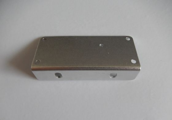 사용자 정의 크기와 두께 0.1mm-12mm의 산업용 알루미늄 스탬핑 부품